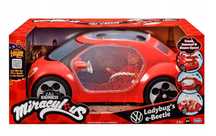 miraculum biedronka i czarny kot volkswagen e-beetle pojazd auto