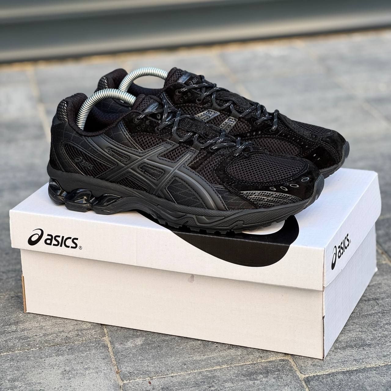 Кросівки чоловічі Asics Gel Nimbus 10.1  1186