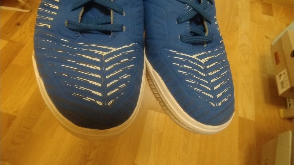 Halówki Decathlon 39/40 Kipsta Ginka 500 niebieskie