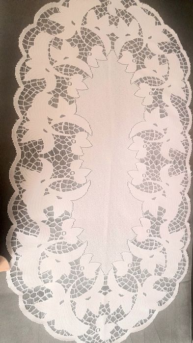 Obrus x 4 zestaw obrusów haftowany obrus