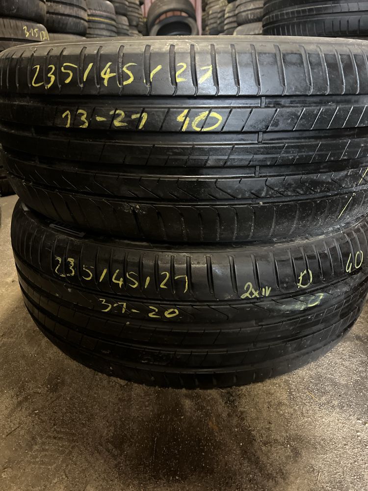 Opony Pirelli Scorpion. 235/45/21 Para