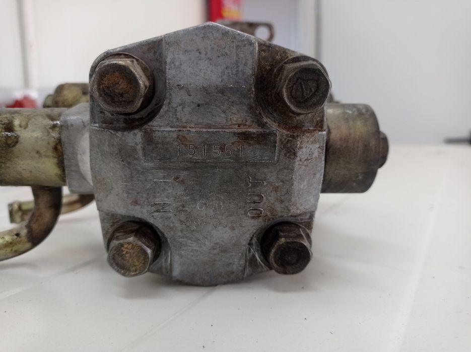 Pompa hydrauliczna Kubota Iseki 151551 traktorek komunalny
