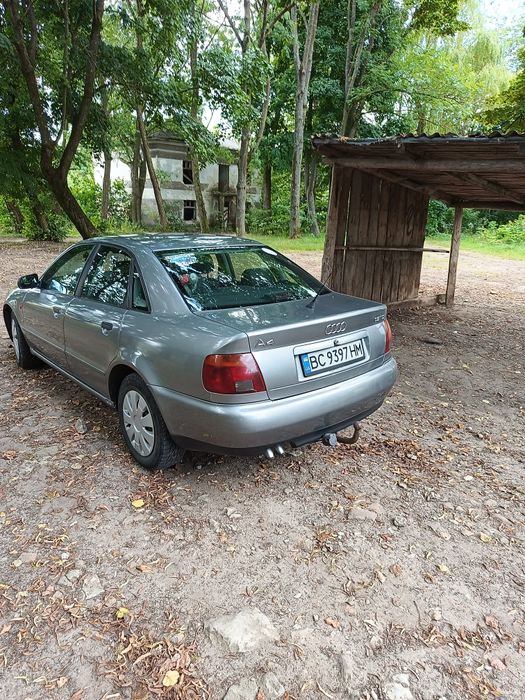Продам Ауді а4 b5