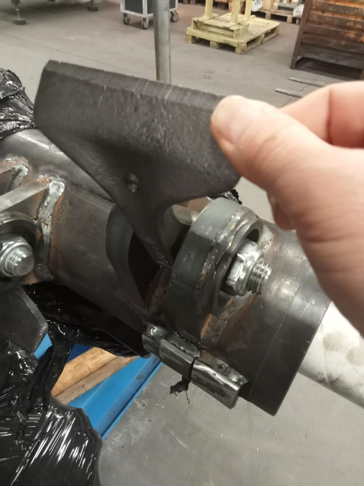Mulczer hydrauliczny do koparki, koparko ładowarki, ładowarki GHEDINI
