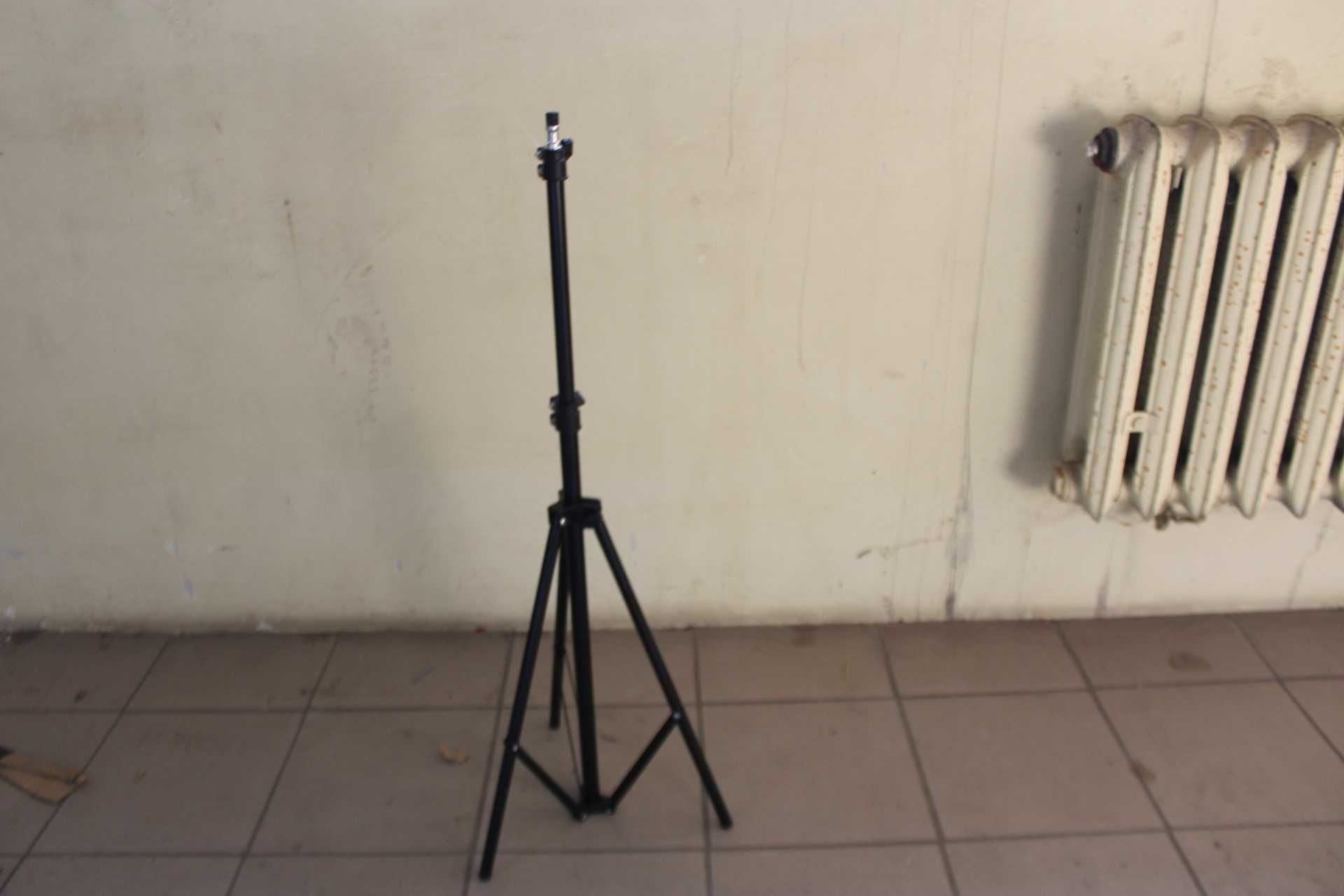 Statyw stojak pod aparat pod ring pod lampe selfie metalowe regulacja