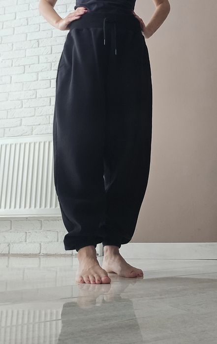 Джогеры штаны на флисе Bershka, M