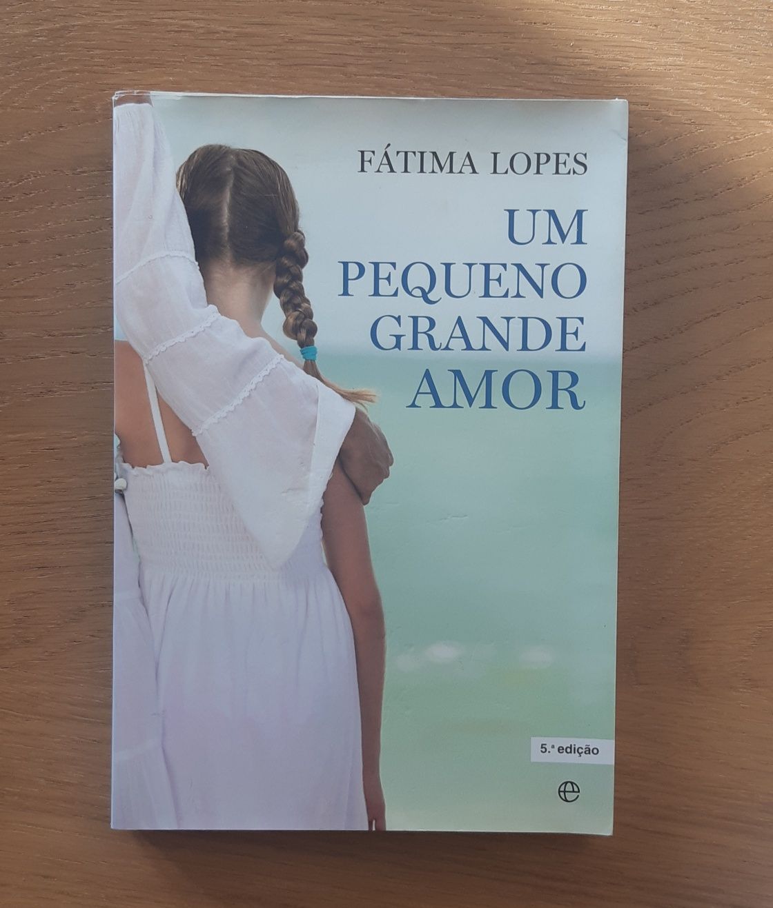 Livro "Um Pequeno Grande Amor"