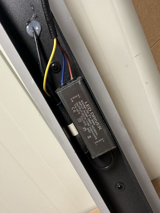 Lampa ścienna LED listwa na zewnątrz i wewnątrz AOEH czarna 115cm IP65