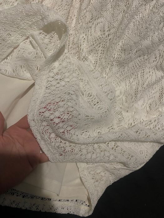 Блуза з вишивкою