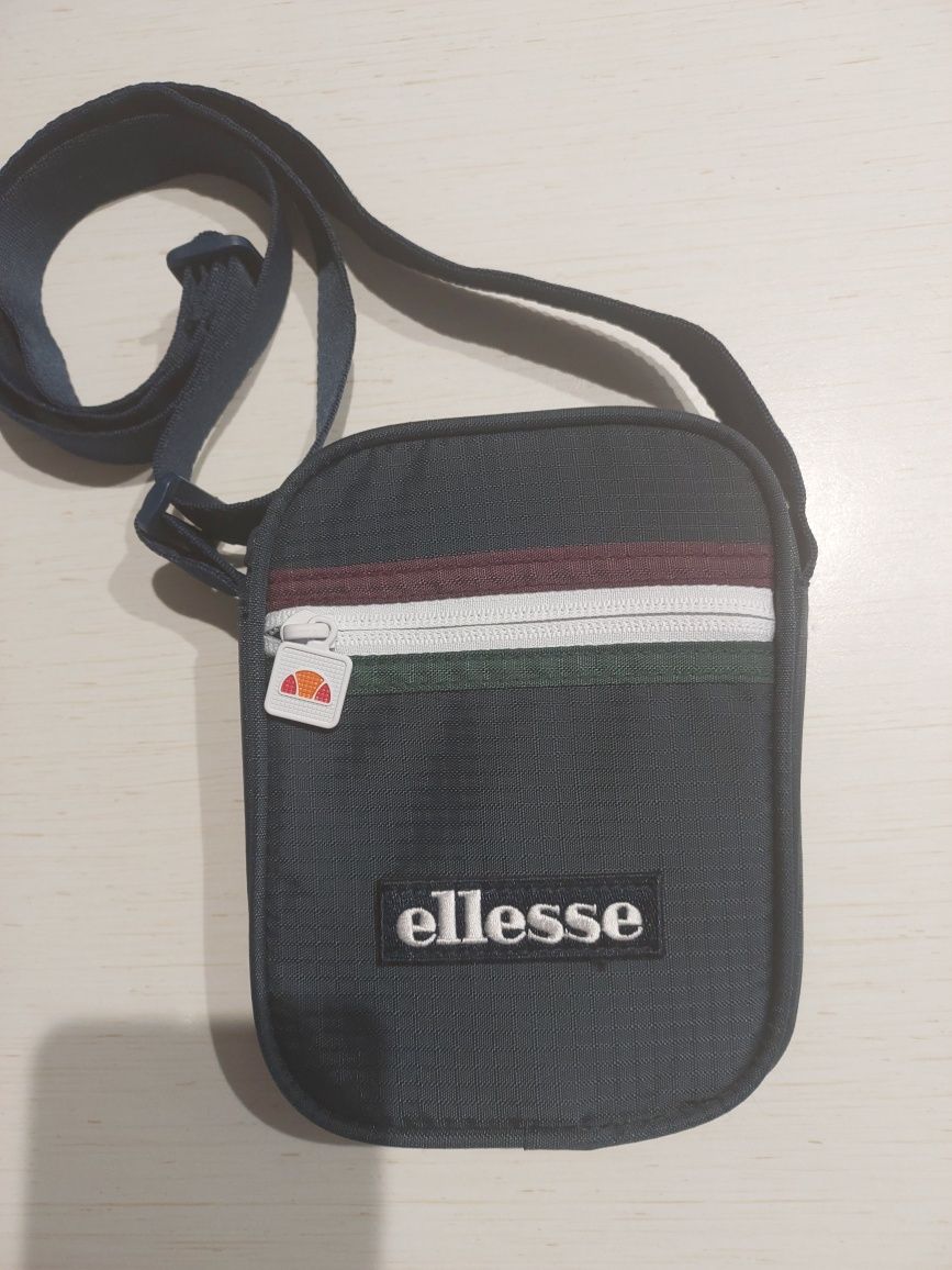Nowa Ellesse saszetka torebka na ramie