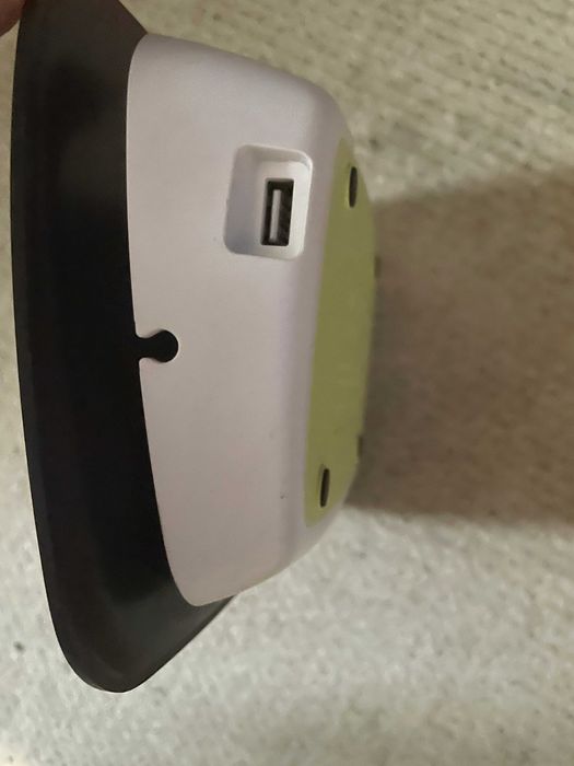 Зарядное Belkin F7C008