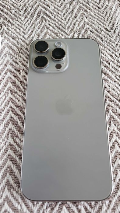 Apple iPhone 16 Pro Max 256 tytan