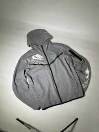 Nike tech fleece international zip