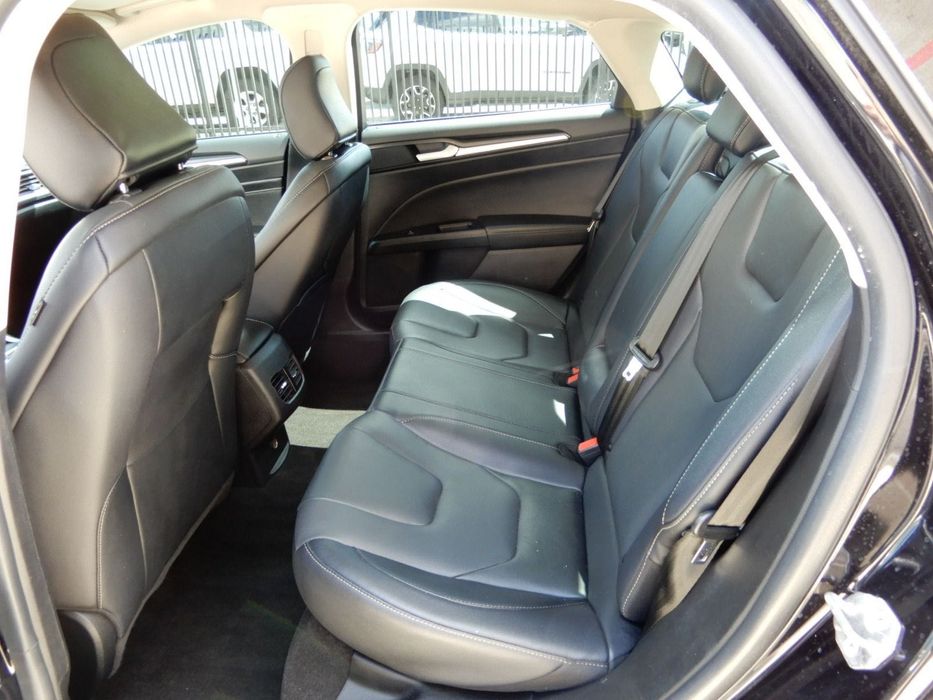 2020 Ford Fusion Titanium повний привід 4х4