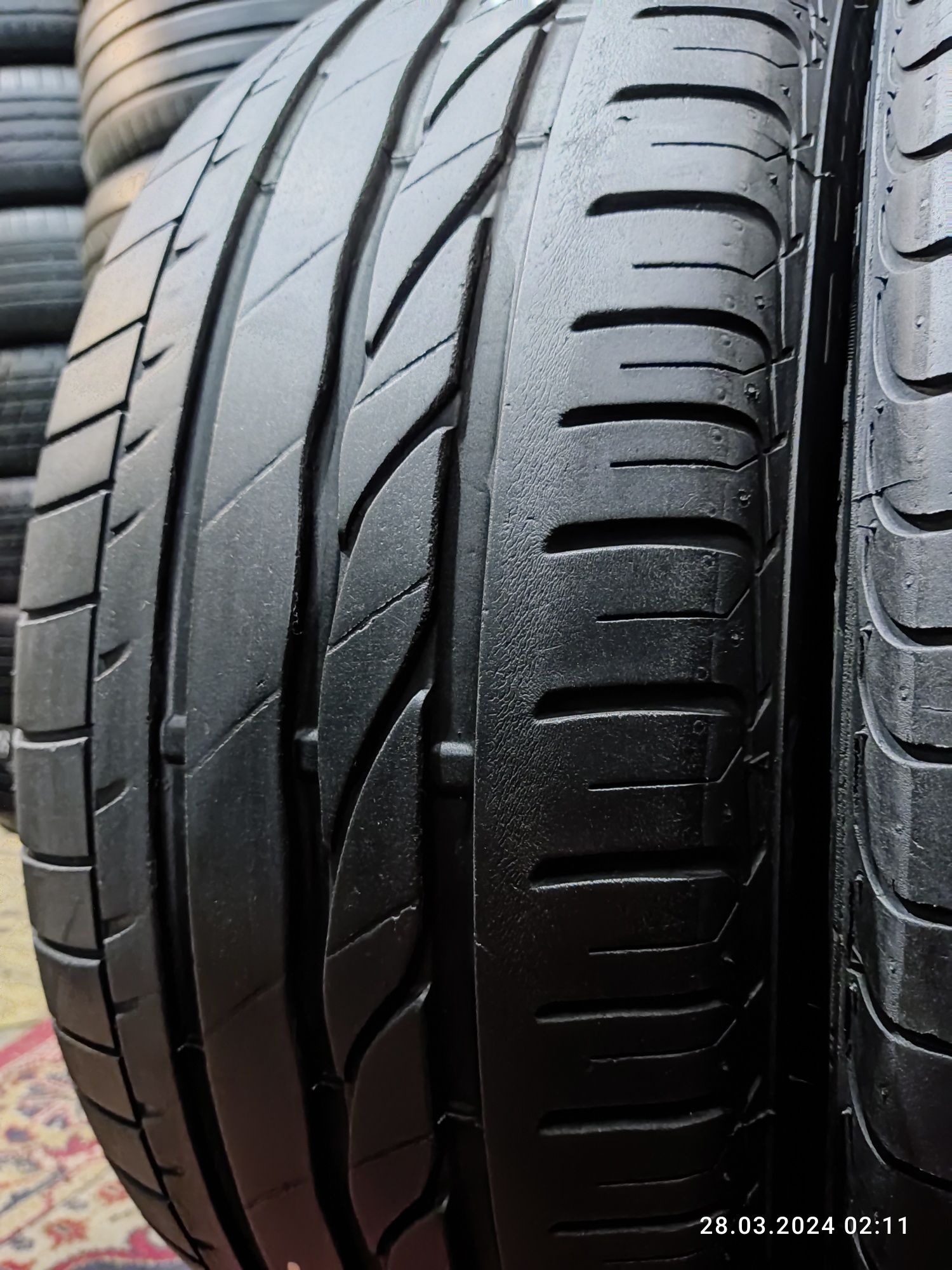 R17 225/55 Bridgestone. 6+мм. 2шт.