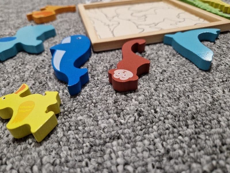 Drewniane kolorowe klocki do układania zwierzęta tangram