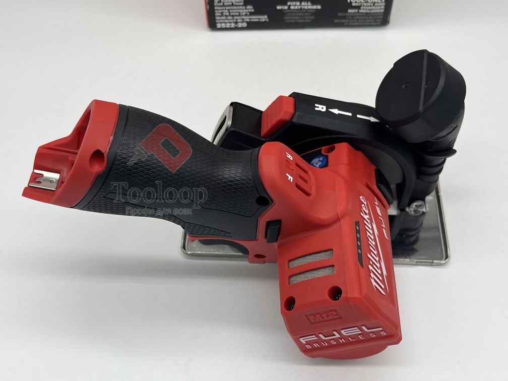 Бесщеточный угловой резак 76мм Milwaukee M12 FUEL(2522-20)\В наличии!