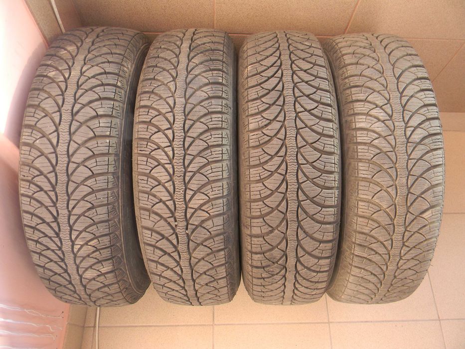 Koła z oponami zimowymi 165/70 R14