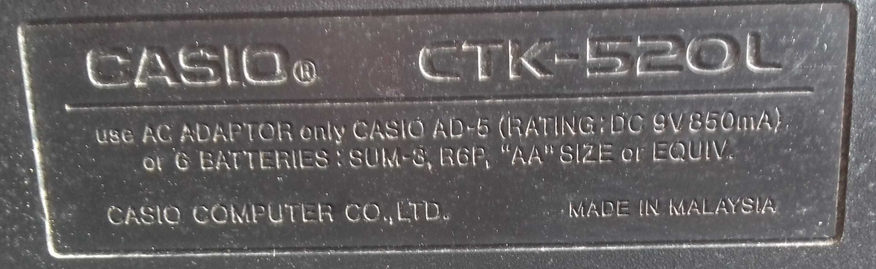 Teclado Casio CTK-520L (estragado)