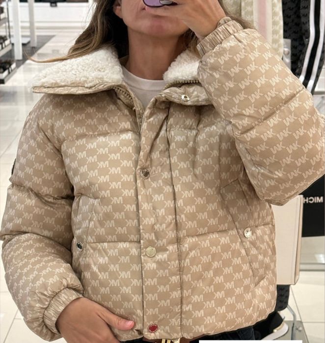 Куртка НОВА Michael Kors