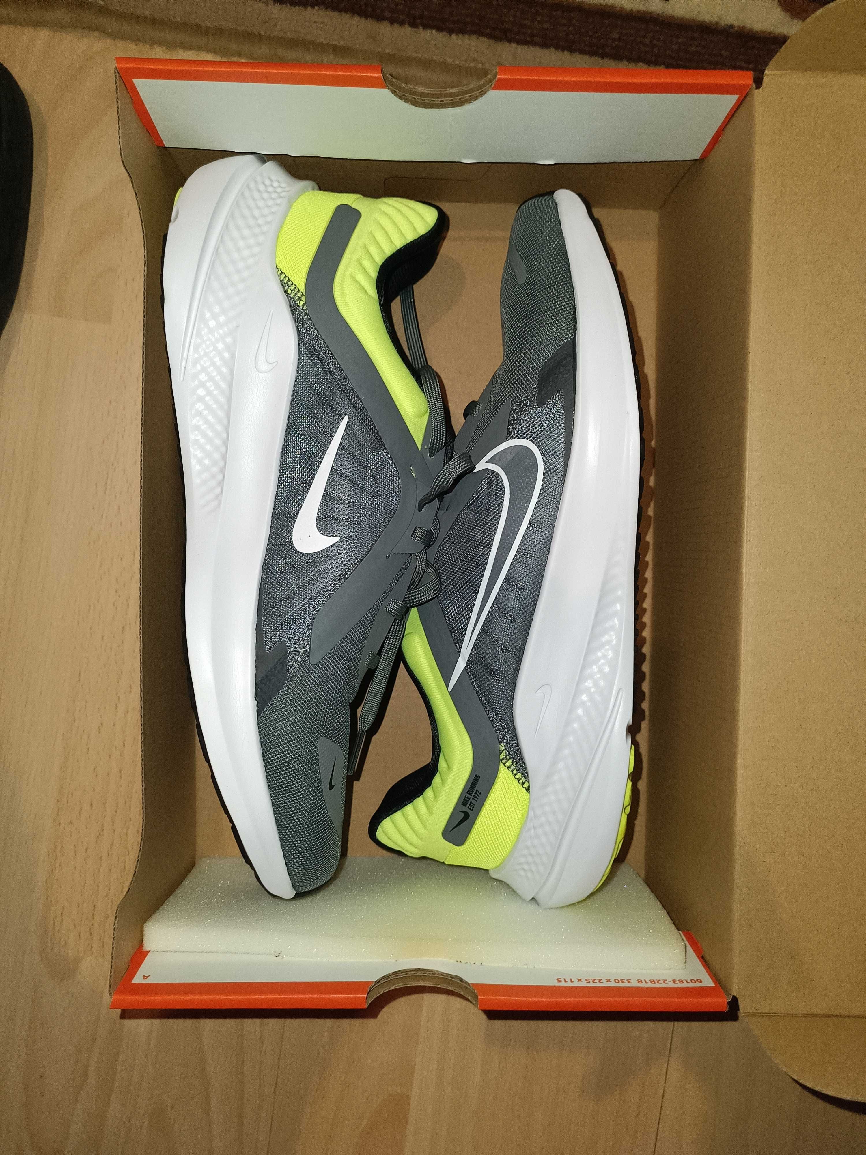 Buty do biegania, treningowe Nike Quest 5