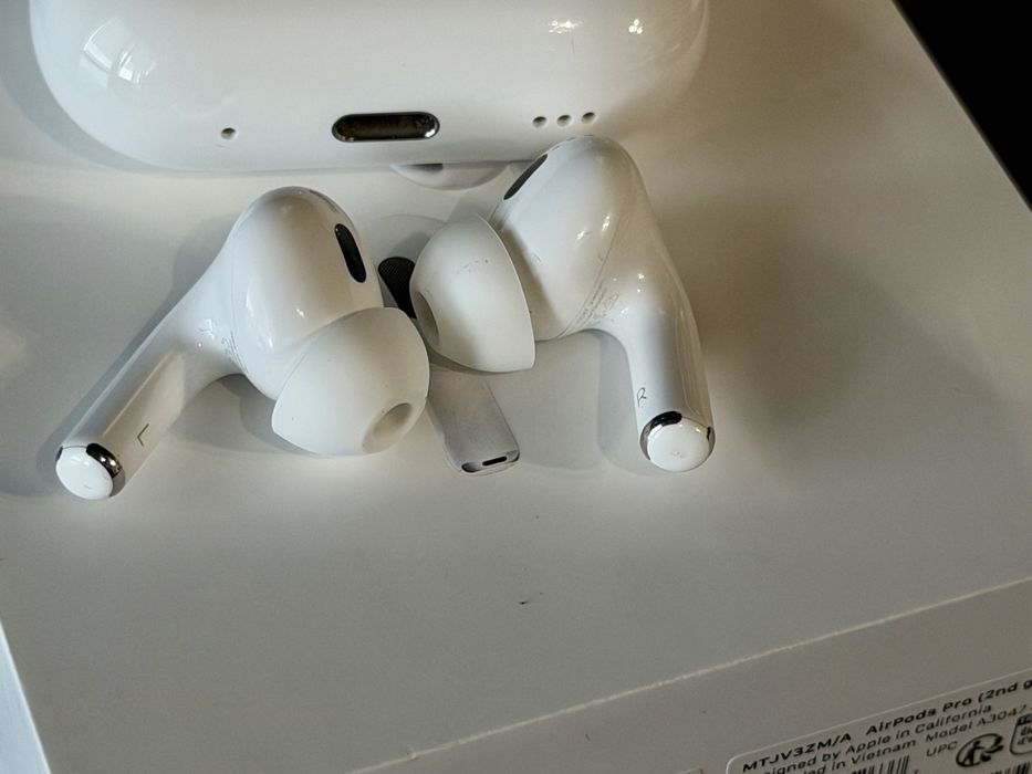 ORYGINALNE Apple AirPods Pro 2 gen MagSafe USB-C