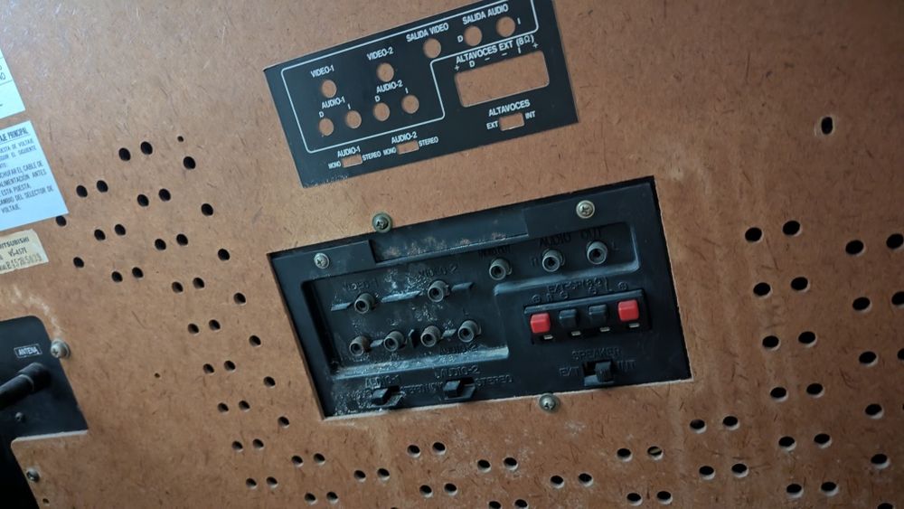 Televisor vintage de Luxo