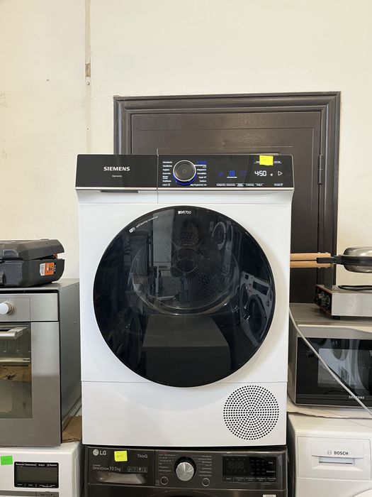 Нова сушильна машина Siemens iQ700
