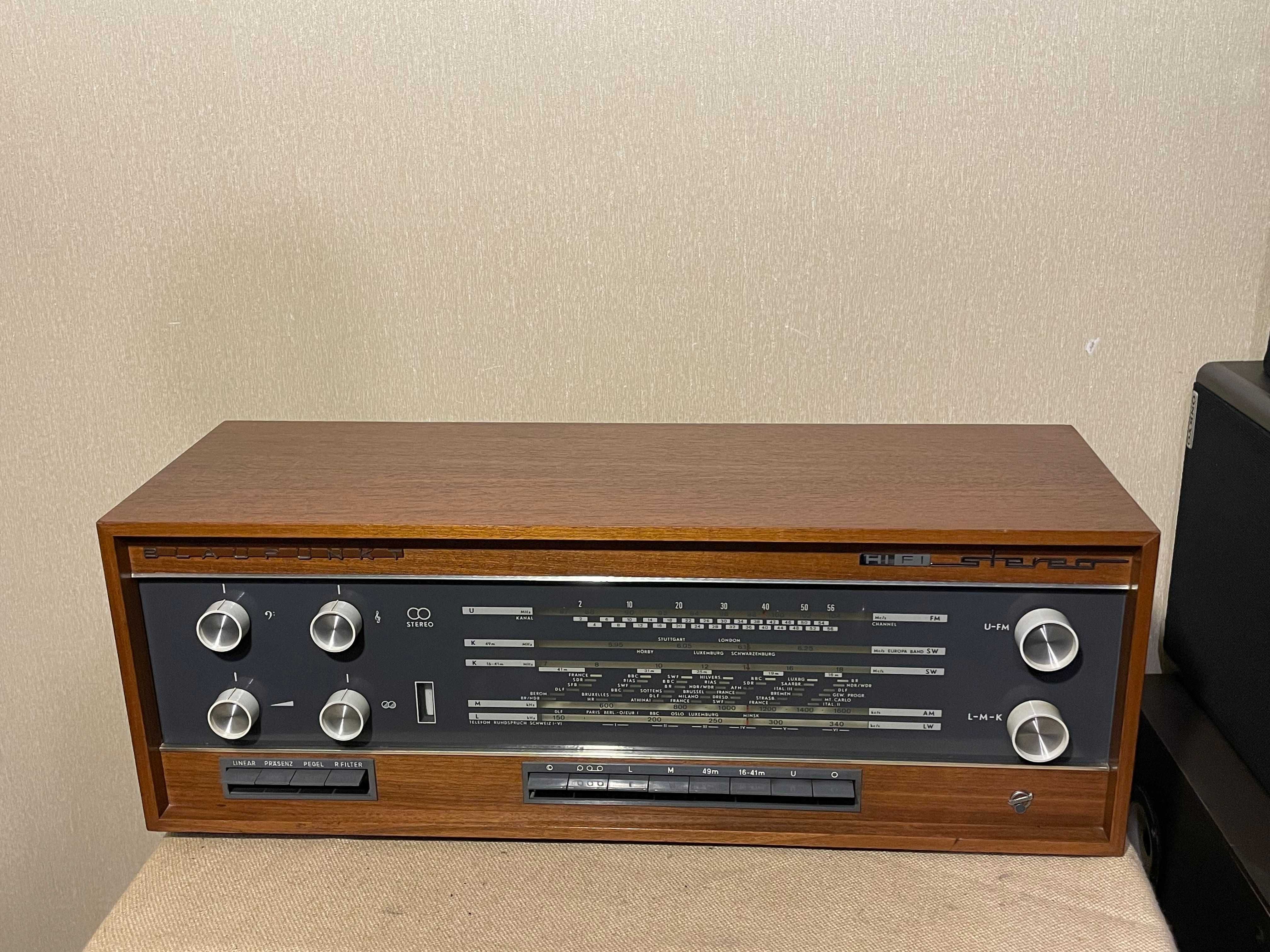 Ресивер на германиевых транзисторах 60-х BLAUPUNKT SALERNO STEREO