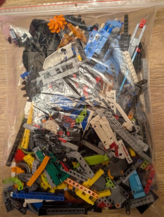 Klocki LEGO technic mix oryginalne ok 1.1 kg