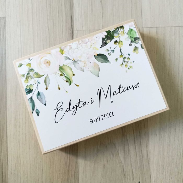 Pudełko na obrączki BIAŁA HORTENSJA