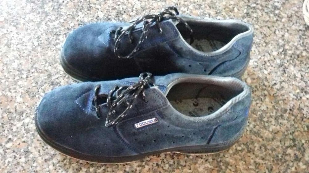 Botas de trabalho biqueira de aço.