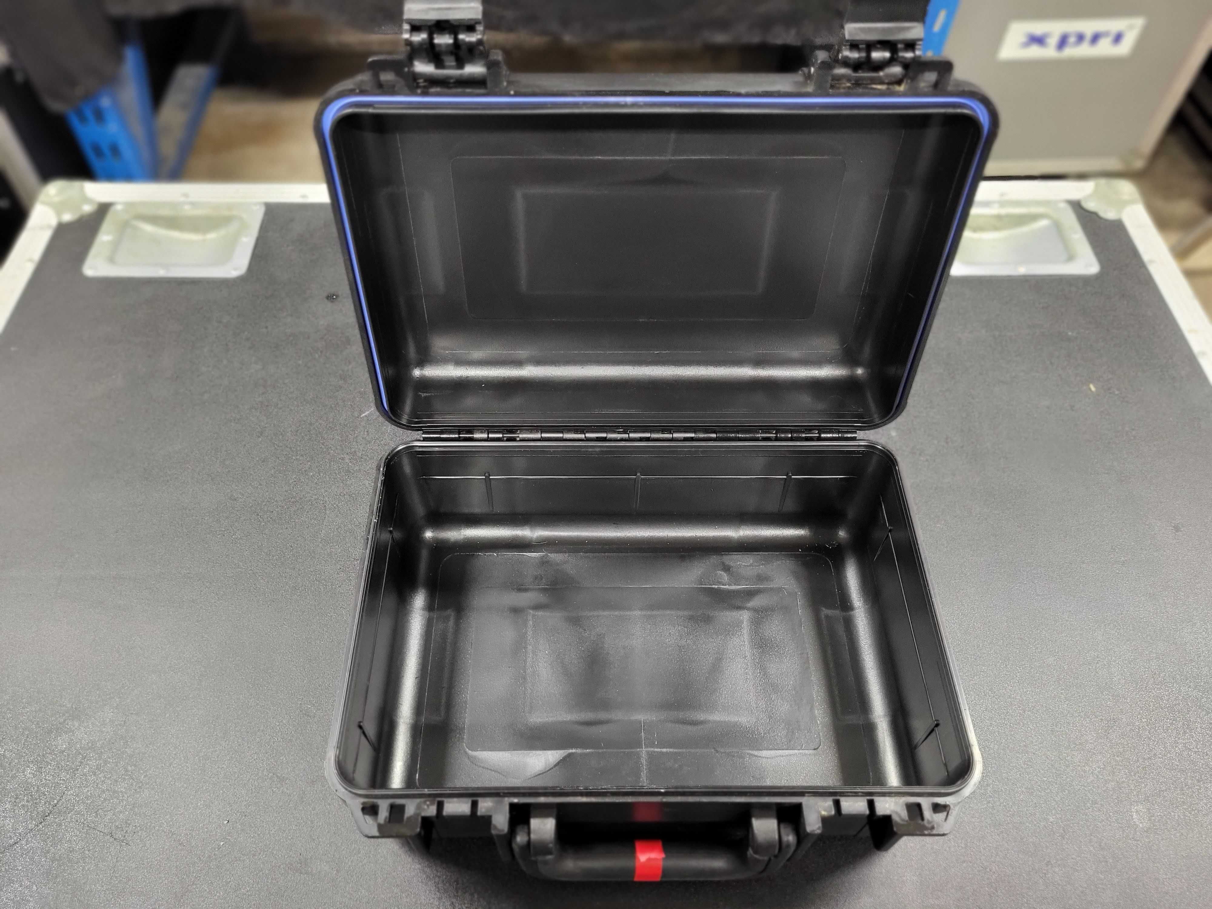 Walizka 34x22x14 case Underwater Kinetics UK 613 UltraCase
