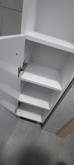 Słupek wysoki łazienkowy szafka