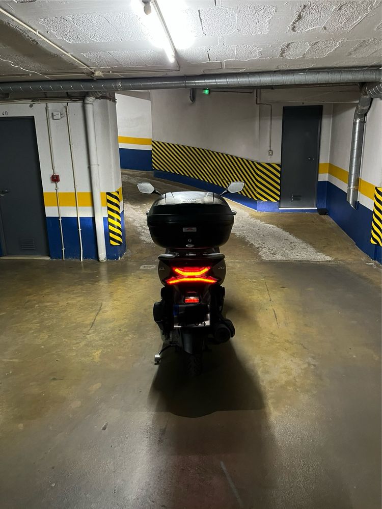 Honda PCX 125 em bom estado