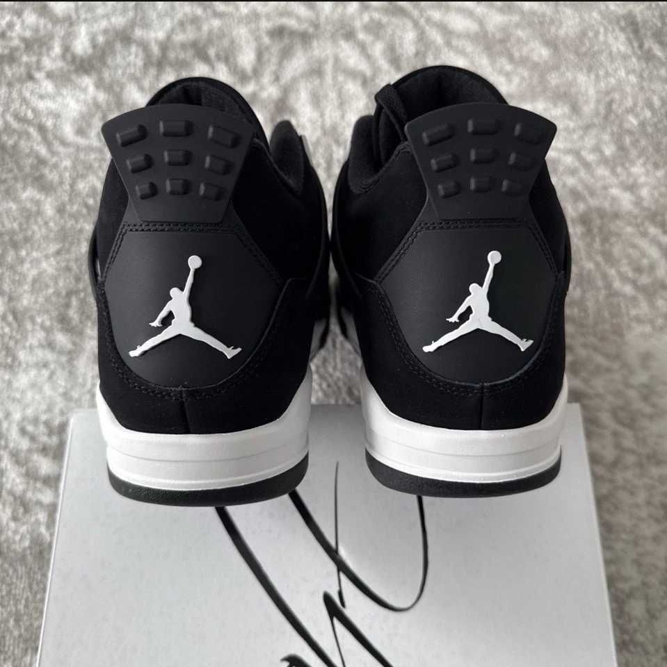 Nike_Nowy*Jordan4_ Retro_White_Thunder*UnisexTrampk41