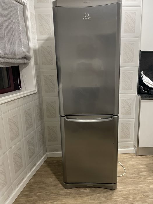 Vendo Frigorifico Combinado Indesit (Usado)