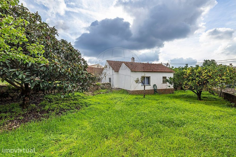 Moradia T4 para venda