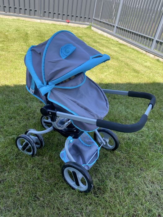 Коляска для ляльок