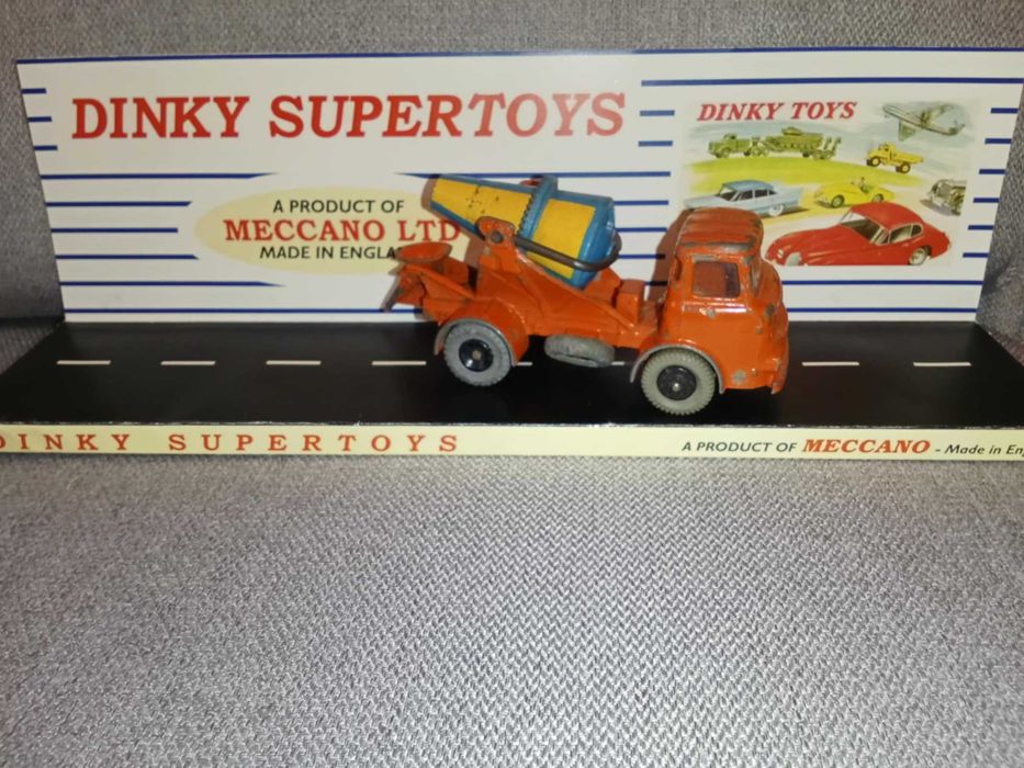 Dinky Super Toys Albion Lorry Cement Nr. 960