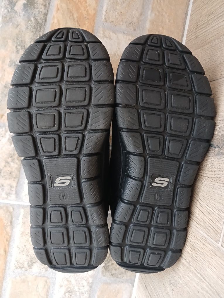 Кроссовки Skechers р 45 (29,5 см) ц 1650 гр оригинал, отличное сост