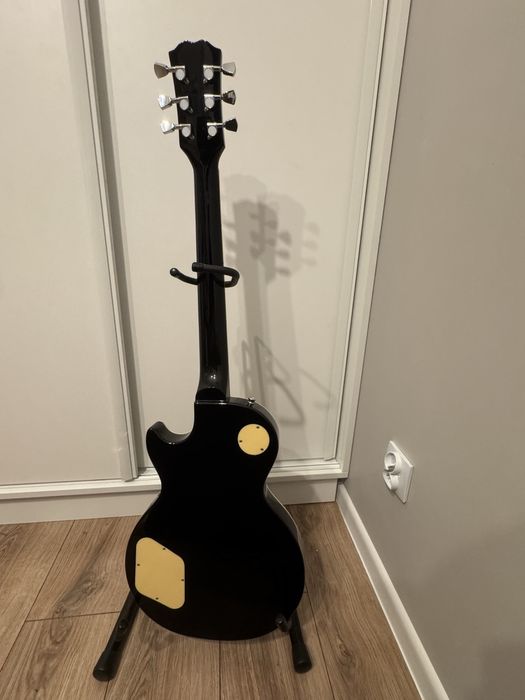 Gitara elektryczna „Arrow”