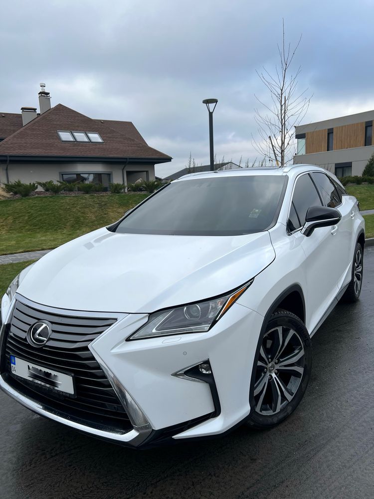 Продам машину / Lexus RX 350