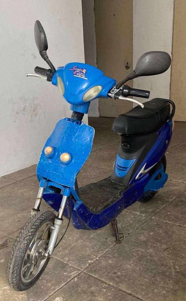 Moto eletrica com bateria nova