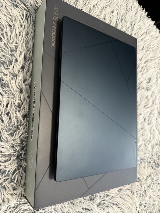 Продам Ноутбук Asus Zenbook 14 UX3402ZA-KP415W Ponder Blue