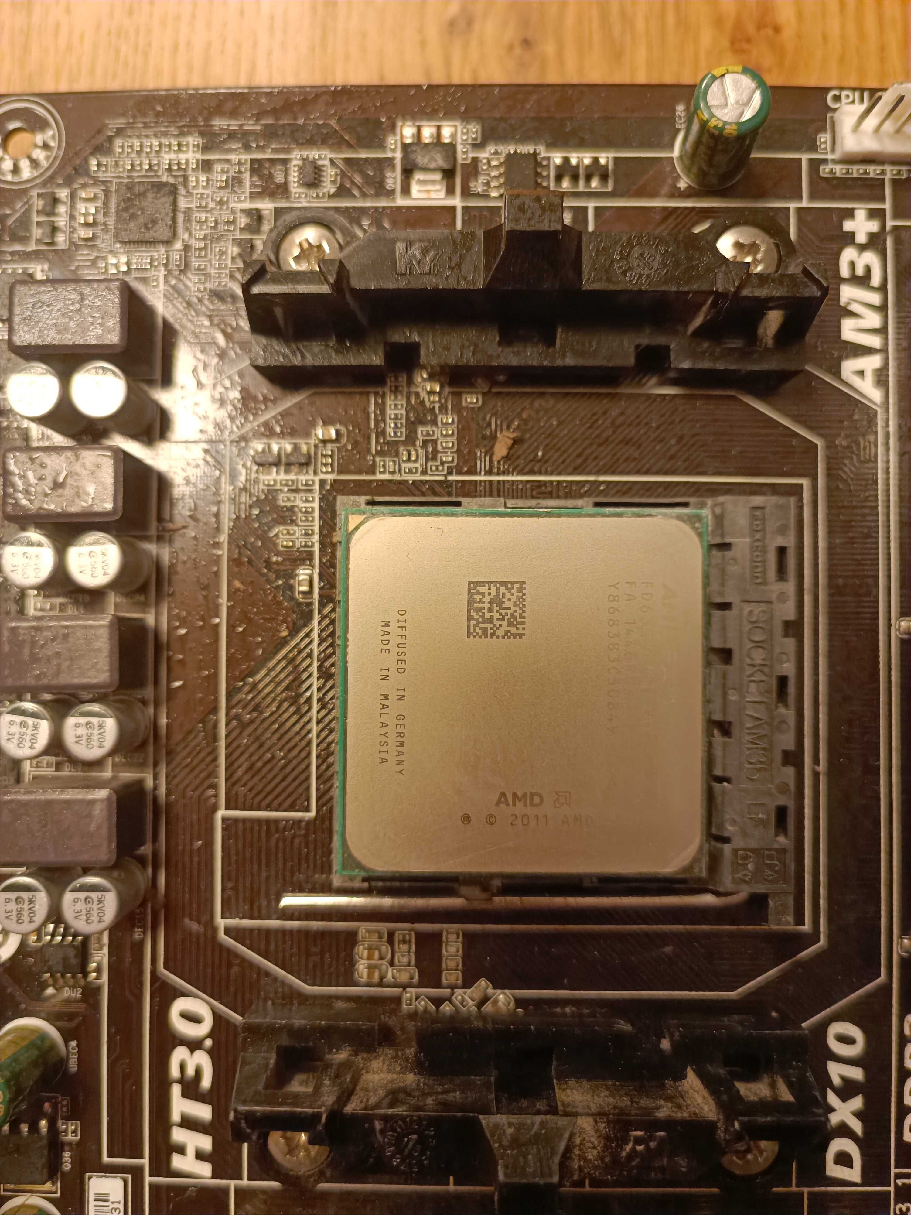 Płyta główna Gigabyte procesor AMD FX ram i grafika .