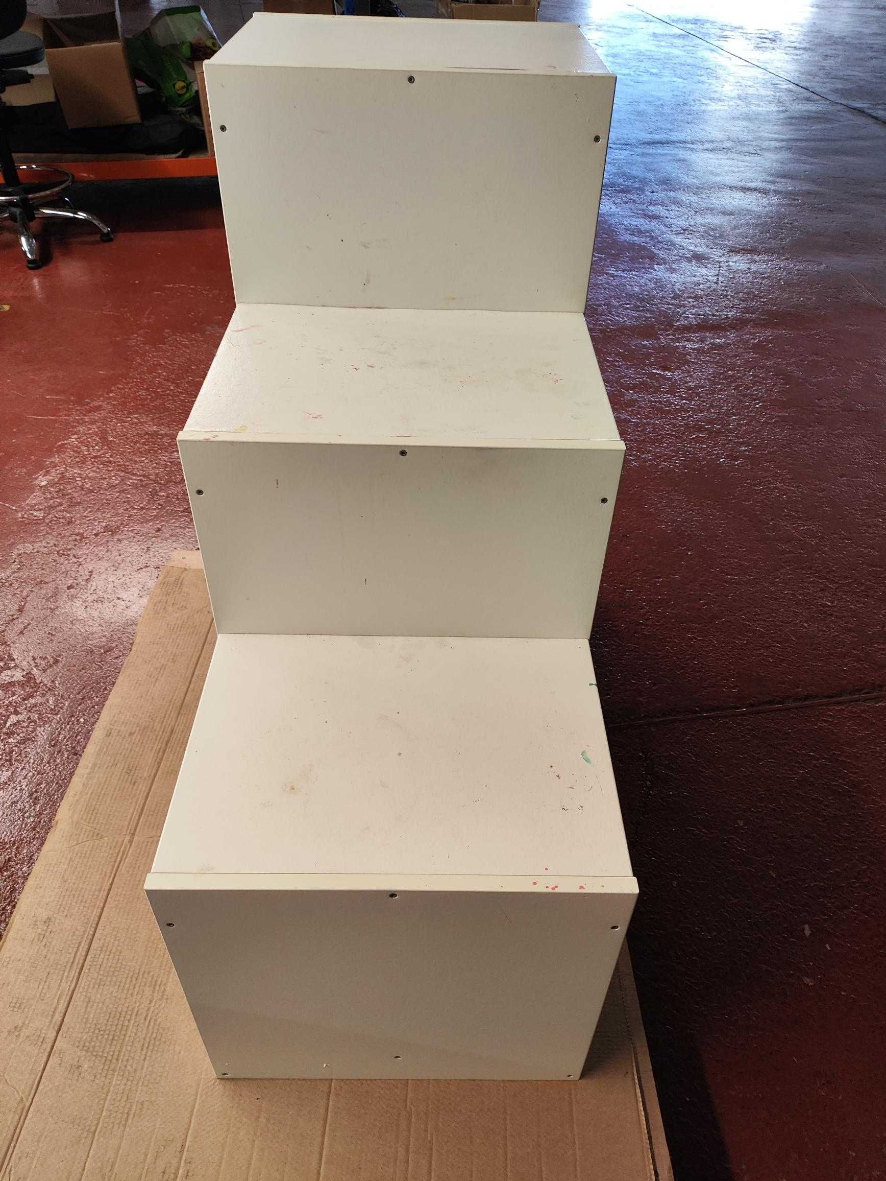 Estante arrumação IKEA