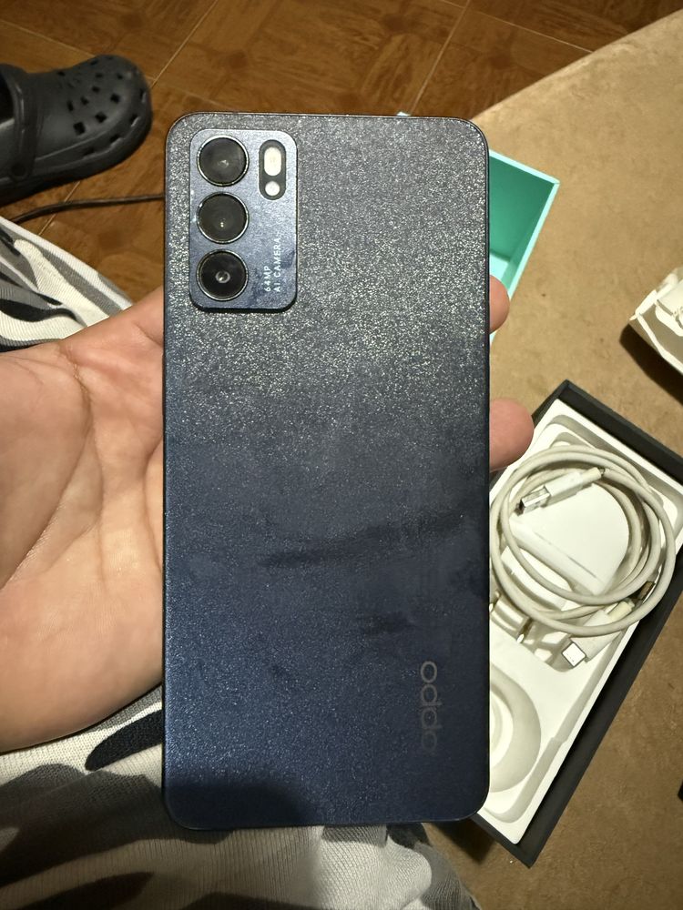 Vendo Oppo Reno 6 5G - Excelente Estado de Funcionamento!