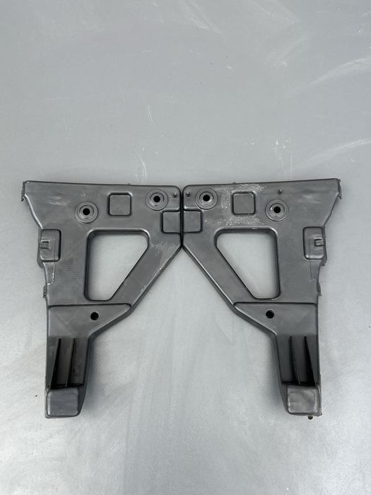 Кріплення Бампера Audi A6 C6 Кноштейн Бамперу Крила Ауді Розборка