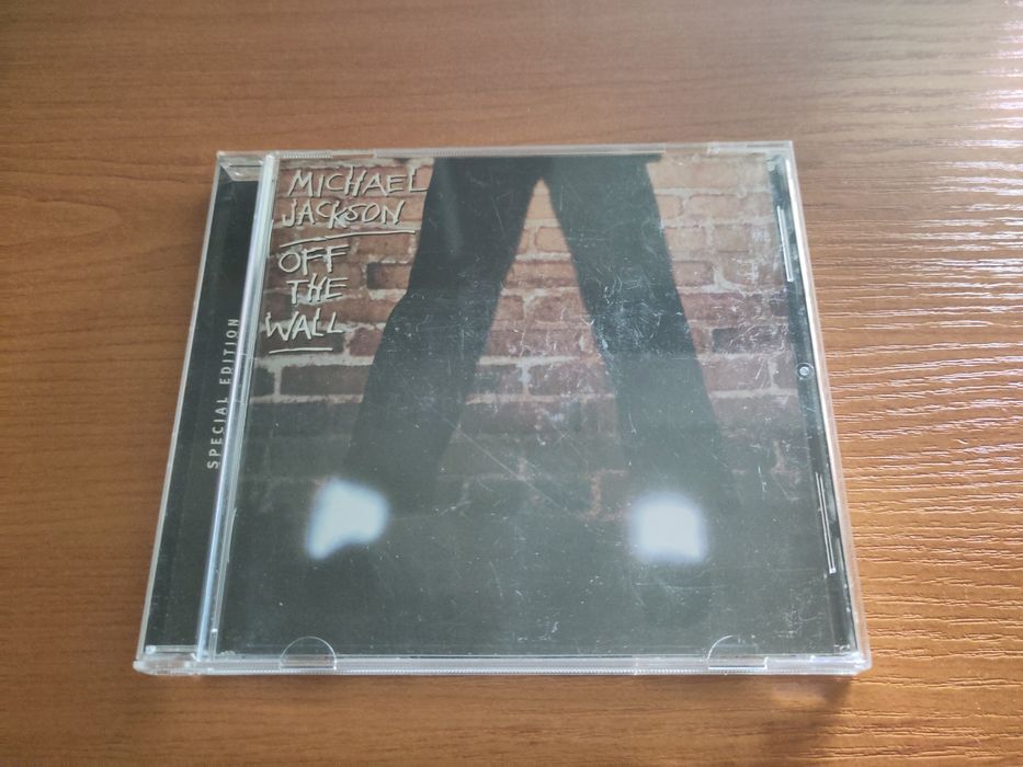 Michael Jackson off the wall cd